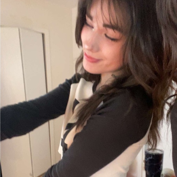 Meet your Posher, Jazzy - Picture 1 of 1